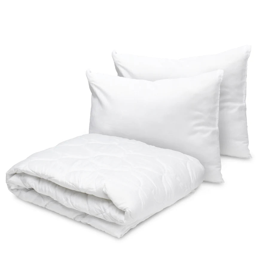 Set Pilota Alba 180x210 250gr + 2 Perne Albe 50x70